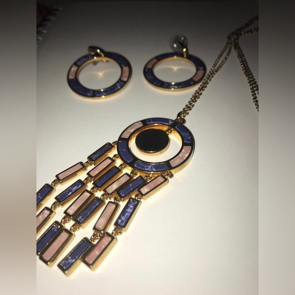 Ann Taylor Necklace & earrings set